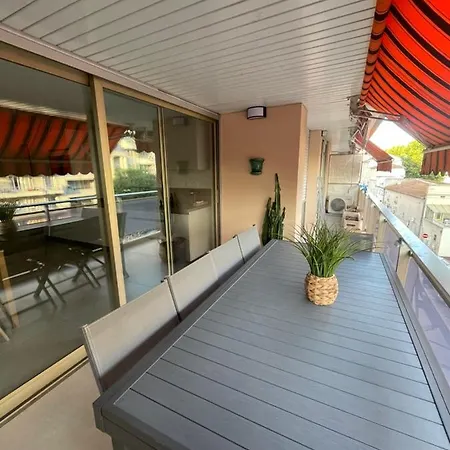 Juan Les Pins * アンティーブ